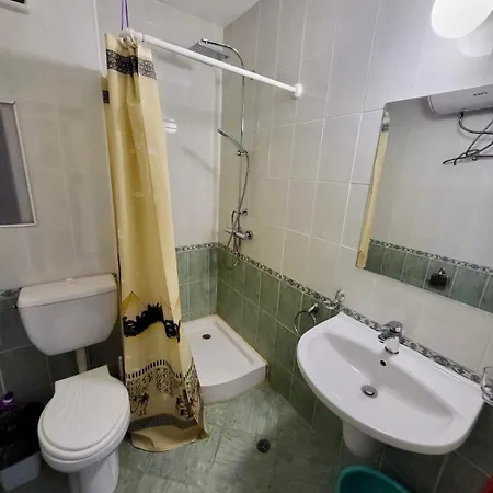 Apartment камбаните влас *